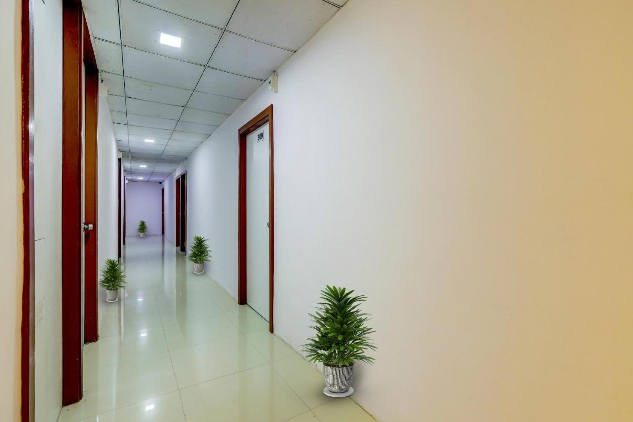 Hotel O Cozy Rooms Σουράτ Εξωτερικό φωτογραφία