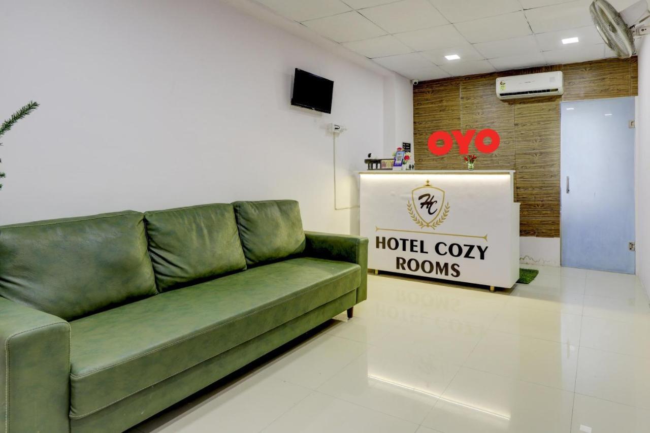 Hotel O Cozy Rooms Σουράτ Εξωτερικό φωτογραφία